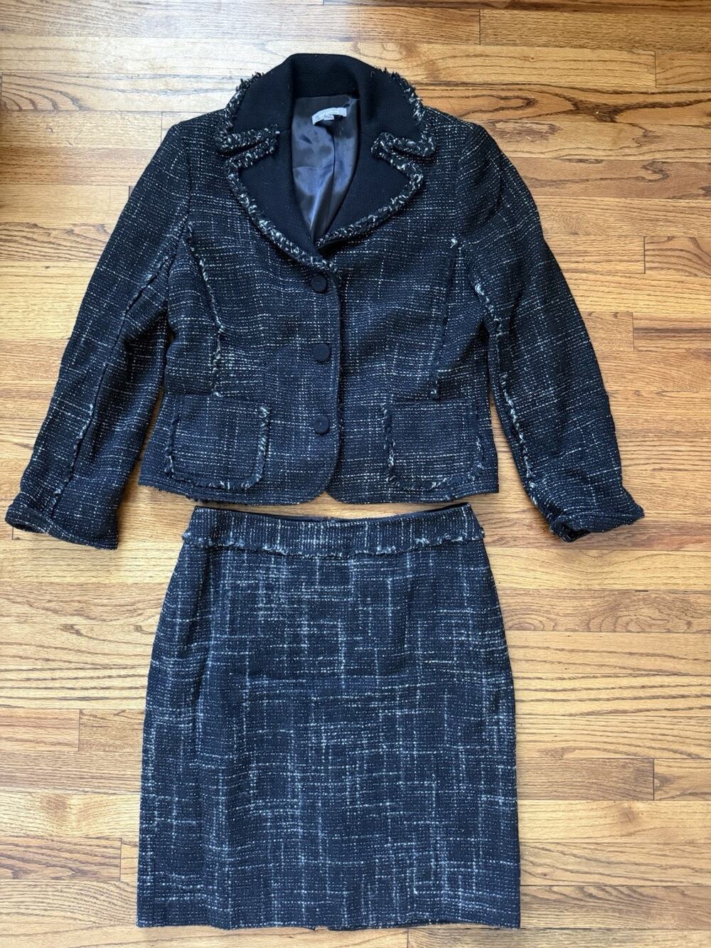 Ann Taylor Tweed Wool Skirt Suit Set Fringe Trim Black White Sz 14 (Runs Small)